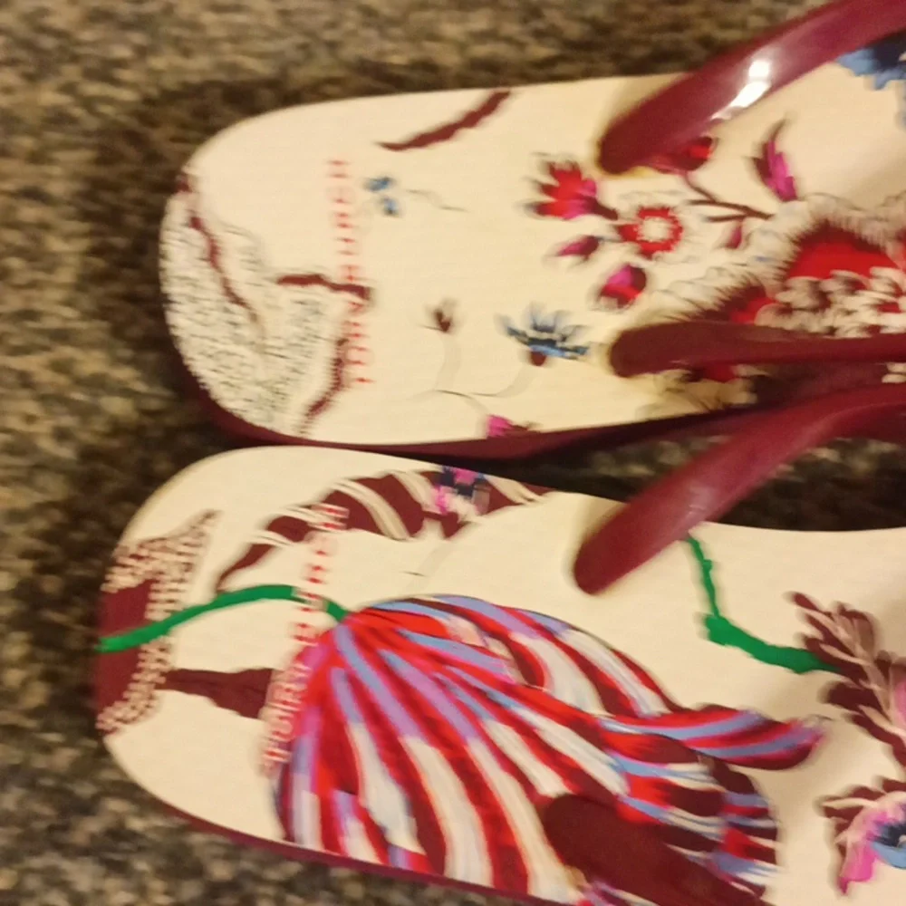 Tory Burch Women's Floral Flip Flops -magenta Red Purple Size L